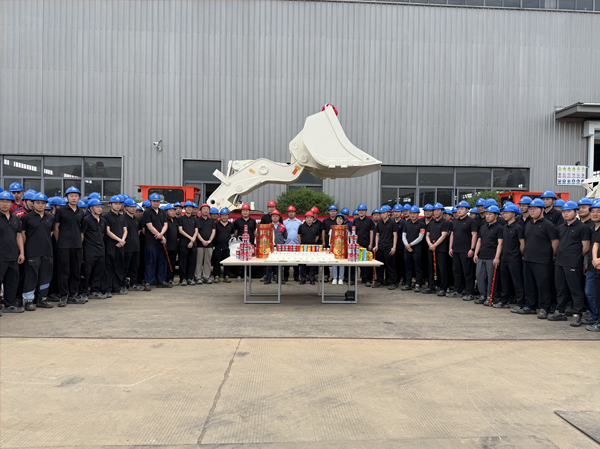 笃行实干赢硕果丨亚搏站网页版_亚搏yabo(中国)
7台UL100H荣耀发车